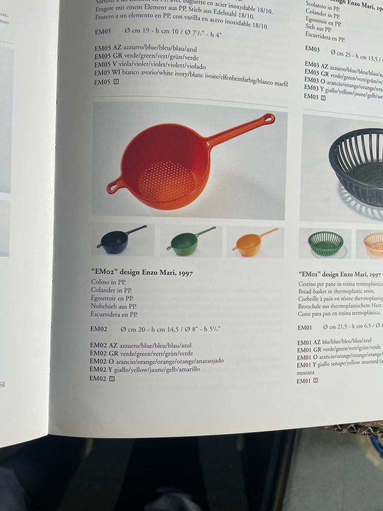 Pasta strainer EM02 Enzo Mari for ALESSI