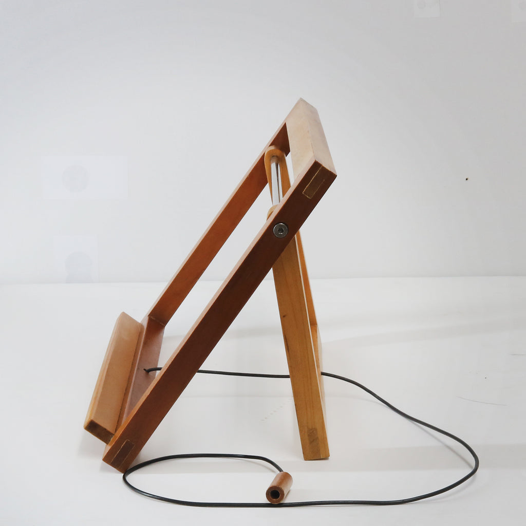 Bookend by Kuno Prey for TWERGI
