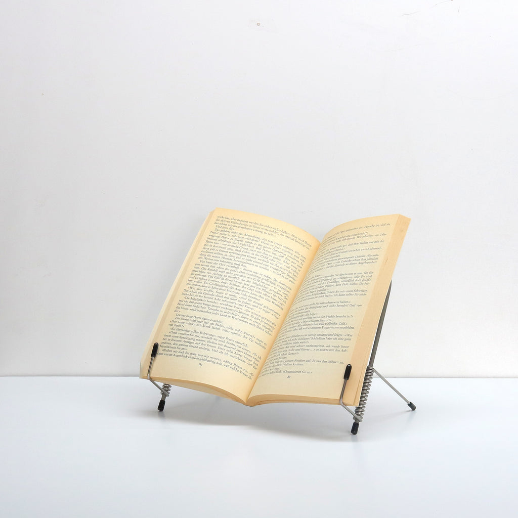 BookStand FUSSILI by Michael Marriott