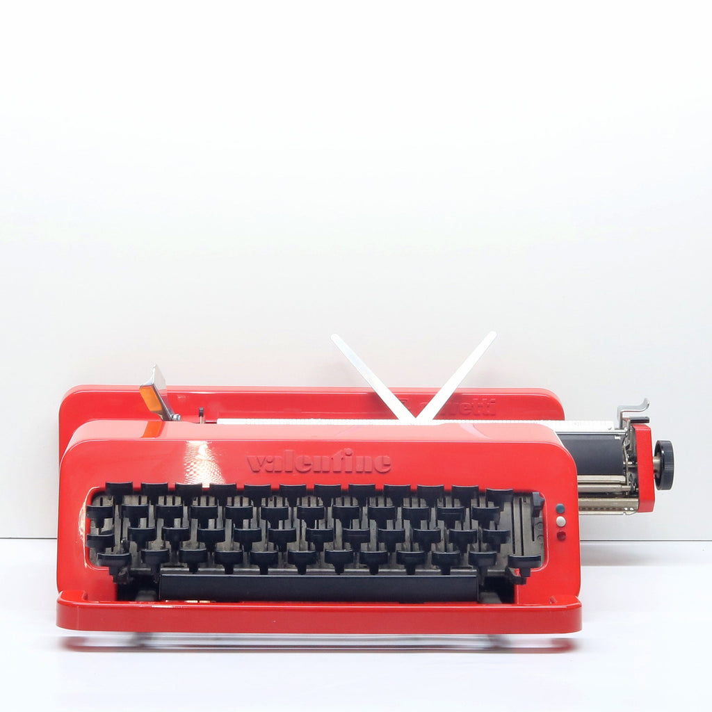 Olivetti VALENTINE Ettore Sottsass