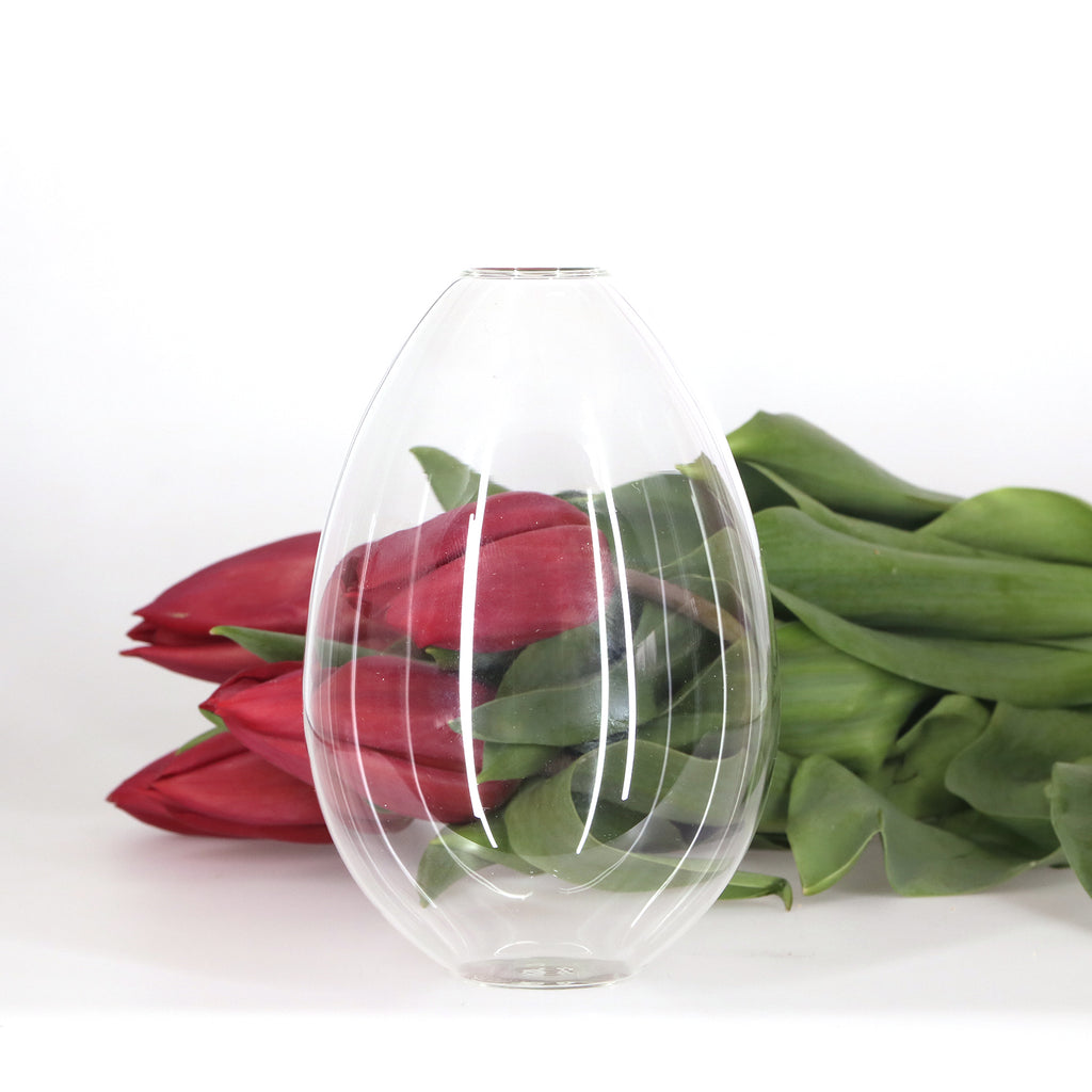 GLASS vase egg by Christian Metzner