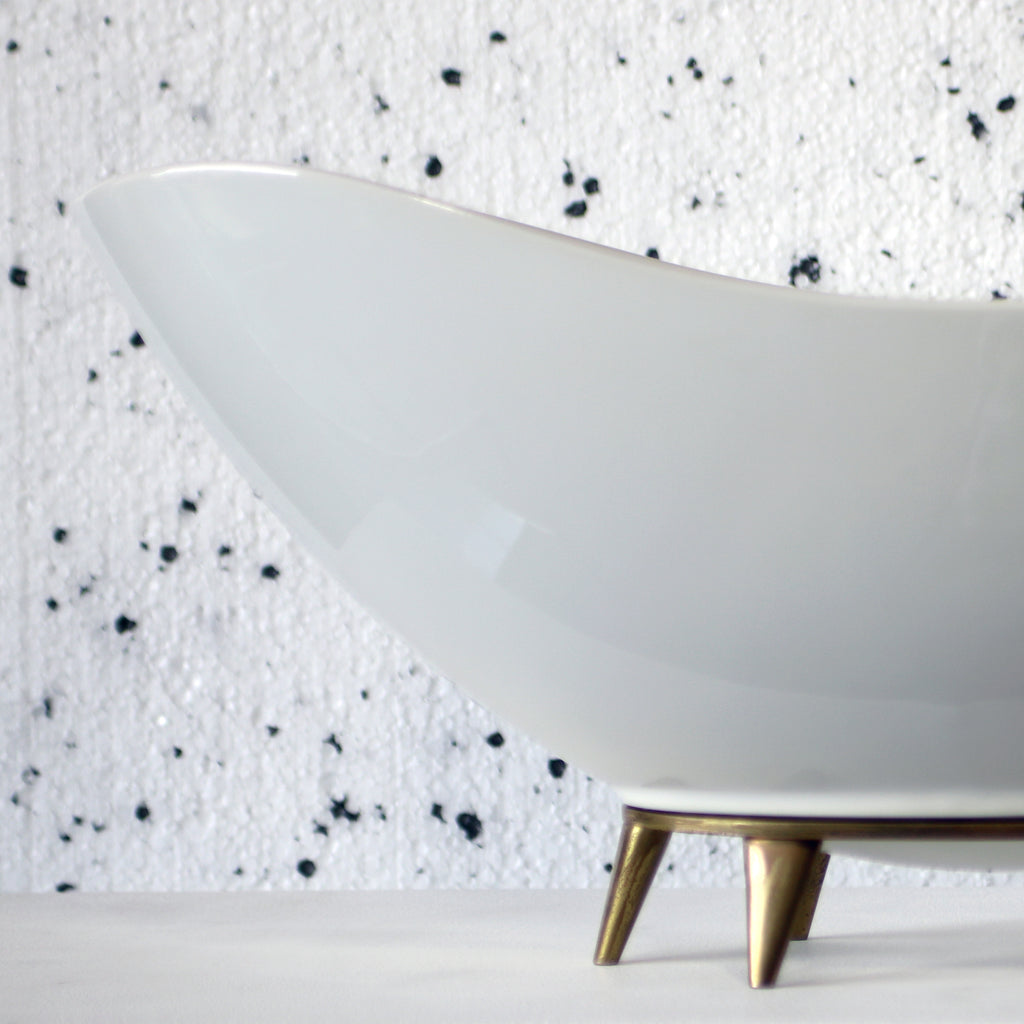 "Flower ship" from KPM Berlin