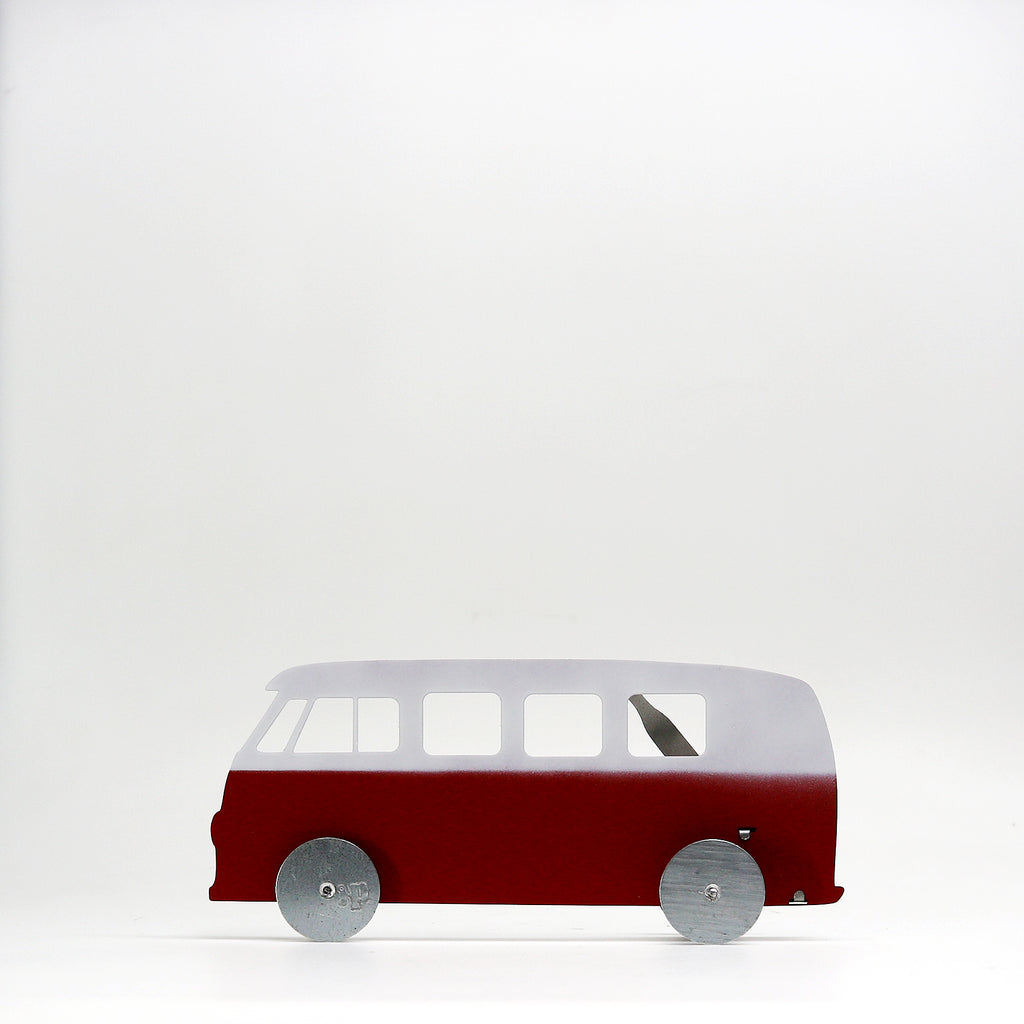 DER BUS von Germany's smallest Autofabrik