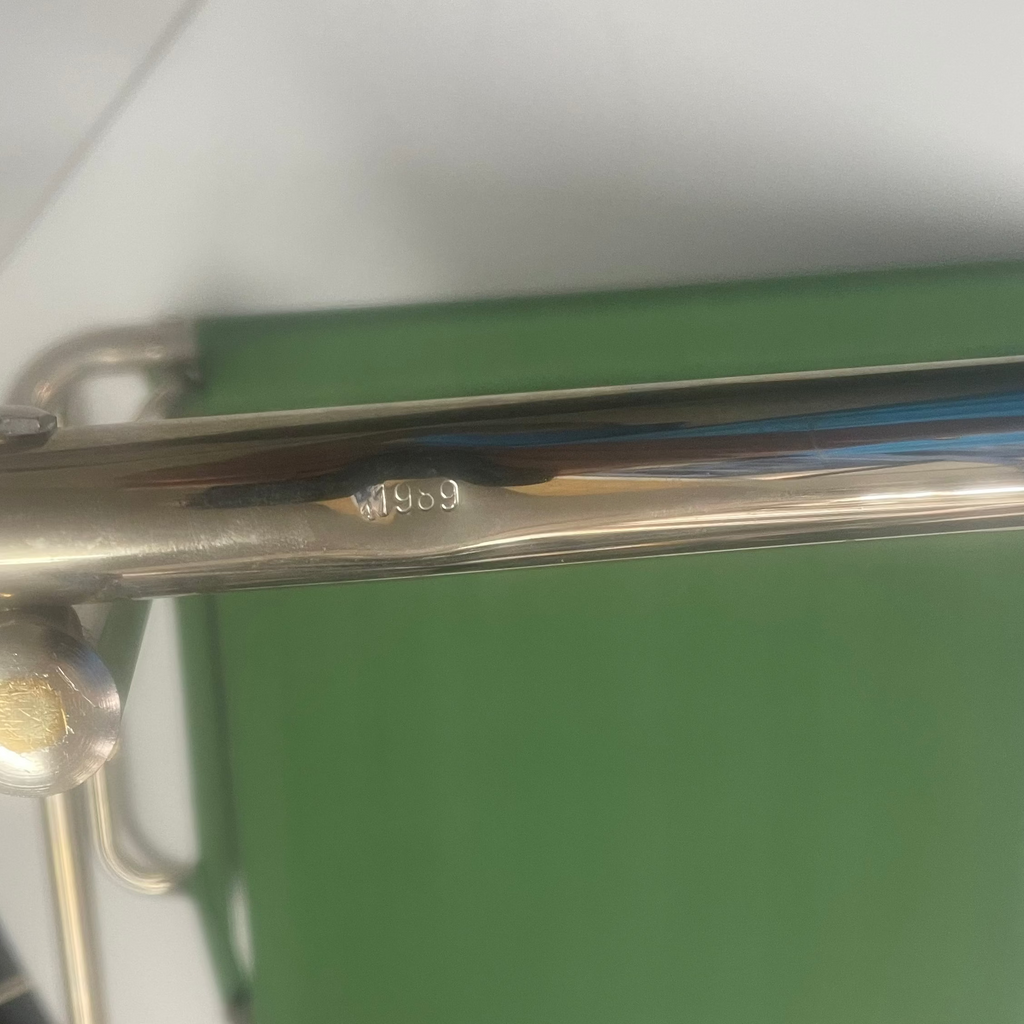 Stuhl B40, Marcel Breuer, Edition TECTA mit Eisengarn