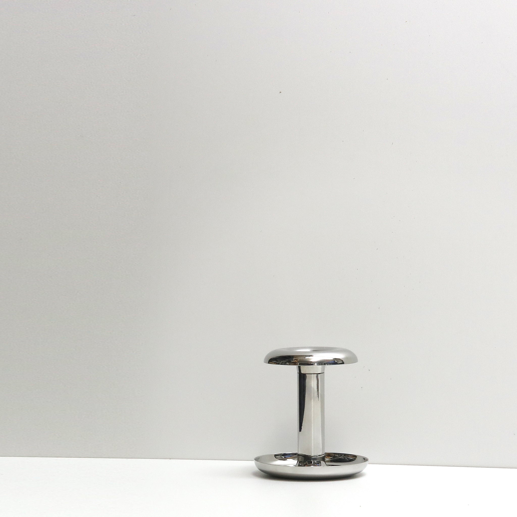 jasper-morrison-kerzenstander-family-1998-alessi – DETAILS Produkte